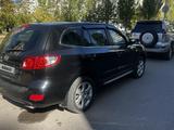 Hyundai Santa Fe 2008 годаүшін5 100 000 тг. в Астана – фото 5