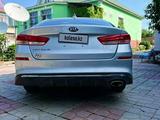 Kia Optima 2018 года за 7 500 000 тг. в Шымкент – фото 4