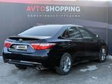 Toyota Camry 2016 годаfor10 200 000 тг. в Актобе – фото 5