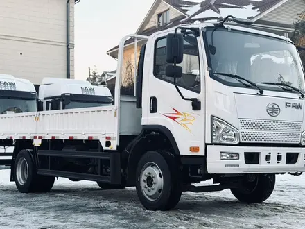 FAW  Tiger V, 7-тонник Бортовой 2025 года за 19 000 000 тг. в Алматы