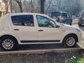 Renault Sandero 2010 года за 3 000 000 тг. в Алматы – фото 6