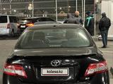 Toyota Camry 2010 года за 4 200 000 тг. в Атырау – фото 3