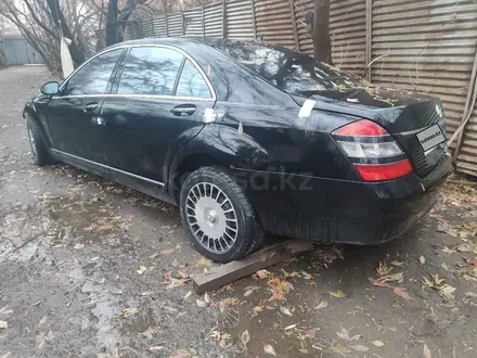 Mercedes-Benz S 450 2007 года за 2 500 000 тг. в Астана – фото 3