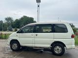 Mitsubishi Delica 1998 годаfor1 700 000 тг. в Алматы – фото 3