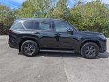 Lexus LX 700h 2025 года за 98 000 000 тг. в Алматы – фото 3
