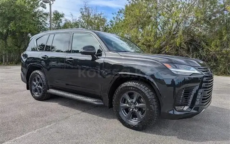 Lexus LX 700h 2025 года за 69 000 000 тг. в Алматы