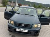Honda CR-V 1997 года за 3 500 000 тг. в Алматы – фото 2