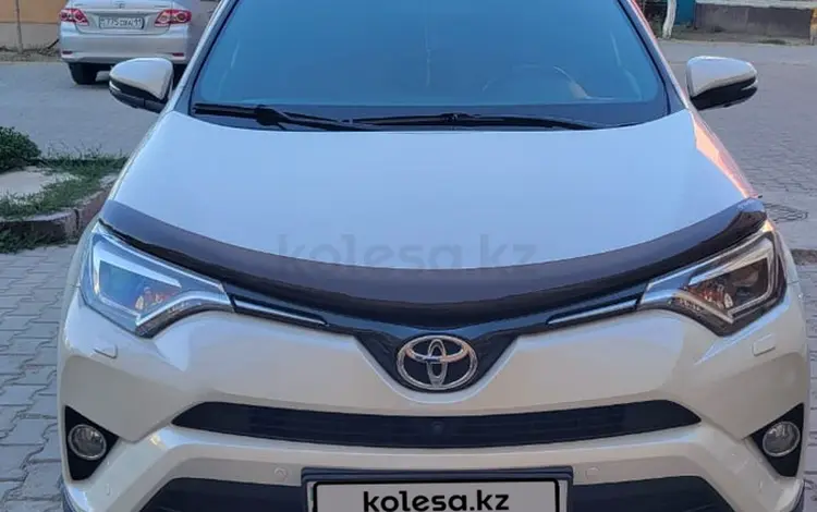 Toyota RAV4 2018 года за 14 500 000 тг. в Кызылорда