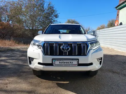 Toyota Land Cruiser Prado 2017 года за 23 500 000 тг. в Актобе – фото 87