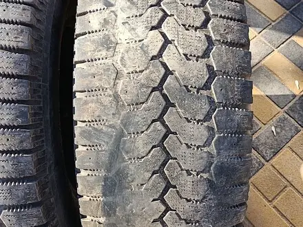 Шины 265/70 R16 — "Yokohama Ice Guard Stud" (Филиппины), всесезон за 15 000 тг. в Астана – фото 3