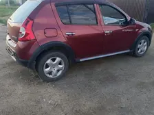 Renault Sandero Stepway, 2011