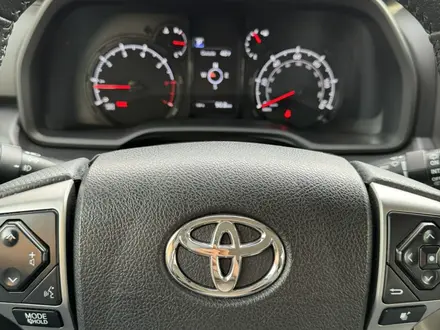 Toyota 4Runner 2021 года за 27 500 000 тг. в Алматы – фото 25