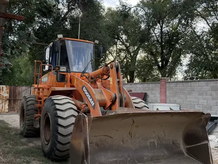 Doosan  DL 2013 года за 11 000 000 тг. в Алматы