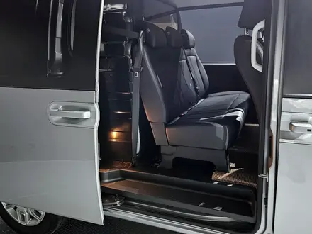 Hyundai Staria Van 2025 года за 18 300 000 тг. в Астана – фото 19