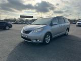 Toyota Sienna 2014 года за 13 500 000 тг. в Атырау – фото 3