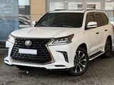 Lexus LX 570 VIP Black Edition 2021 года за 47 500 000 тг. в Алматы