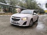 Chevrolet Cruze 2014 годаfor3 700 000 тг. в Уральск – фото 2