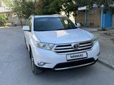 Toyota Highlander 2012 года за 9 250 000 тг. в Актау