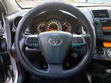 Toyota RAV4 2012 года за 10 000 000 тг. в Караганда
