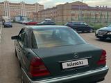 Mercedes-Benz C 200 1995 годаfor2 000 000 тг. в Павлодар – фото 4