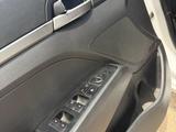 Hyundai Elantra 2017 года за 5 700 000 тг. в Тараз – фото 3
