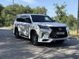 Lexus LX 570 2018 года за 45 000 000 тг. в Алматы – фото 3