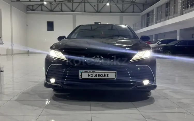 Toyota Camry 2021 годаүшін16 500 000 тг. в Шымкент