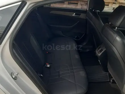 Hyundai Sonata 2015 года за 7 400 000 тг. в Караганда – фото 28