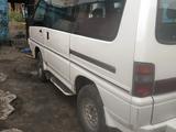 Mitsubishi Delica 1995 годаүшін1 200 000 тг. в Семей – фото 2