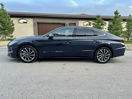 Hyundai Sonata 2022 года за 13 700 000 тг. в Караганда – фото 4