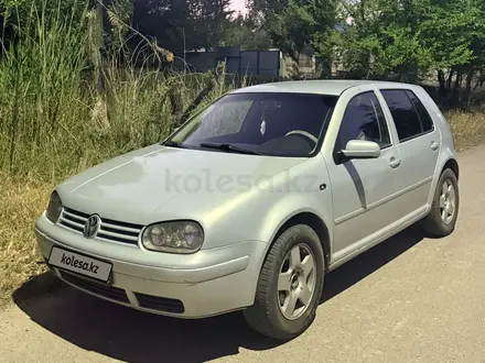 Volkswagen Golf 1998 года за 2 500 000 тг. в Тараз