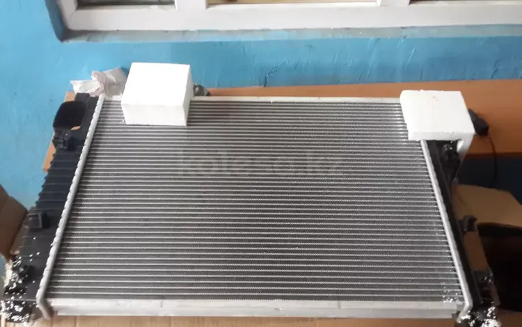 Радиатор охлаждения на MERCEDES W221 за 50 000 тг. в Алматы