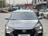Hyundai Elantra 2017 года за 6 500 000 тг. в Сарыагаш – фото 2