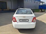 Chevrolet Aveo 2014 года за 2 500 000 тг. в Алматы – фото 4