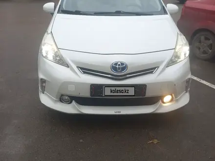 Toyota Prius V 2015 года за 5 000 000 тг. в Уральск