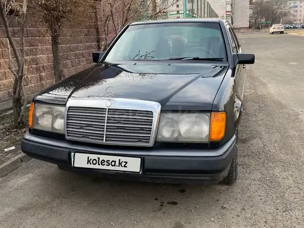 Mercedes-Benz E 200 1988 года за 1 800 000 тг. в Талдыкорган – фото 12