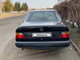 Mercedes-Benz E 200 1988 годаүшін1 800 000 тг. в Талдыкорган – фото 5