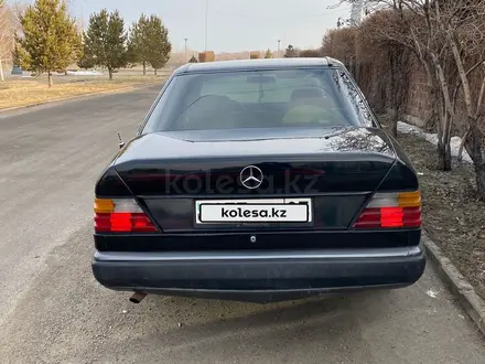 Mercedes-Benz E 200 1988 года за 1 800 000 тг. в Талдыкорган – фото 5