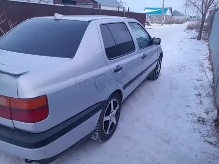 Volkswagen Vento 1993 года за 2 000 000 тг. в Уральск – фото 10