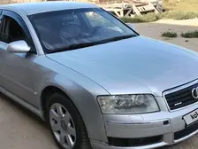 Audi A8, 2003