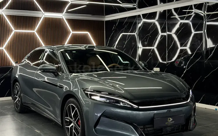 BYD Han L 2025 года за 18 990 000 тг. в Алматы