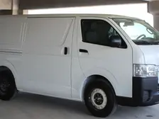 Toyota HiAce, 2025
