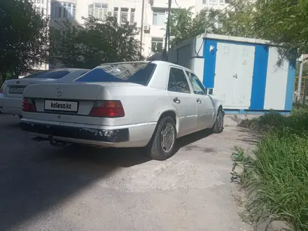 Mercedes-Benz E 280 1989 года за 1 400 000 тг. в Шымкент – фото 6