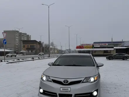 Toyota Camry 2014 года за 5 900 000 тг. в Уральск – фото 11