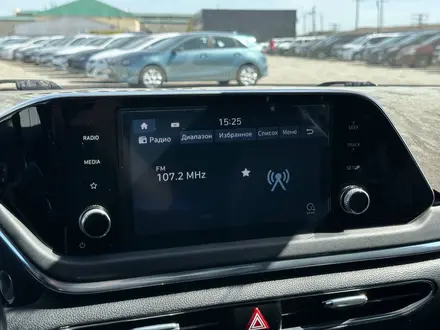 Hyundai Sonata 2021 года за 11 500 000 тг. в Атырау – фото 24