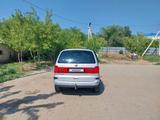 Volkswagen Sharan 2001 годаfor2 000 000 тг. в Актобе – фото 4