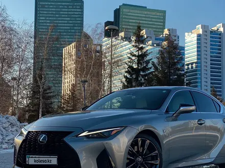 Lexus IS 350 2021 года за 21 000 000 тг. в Астана – фото 2