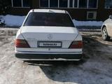 Mercedes-Benz E 230 1990 года за 950 000 тг. в Талдыкорган – фото 2