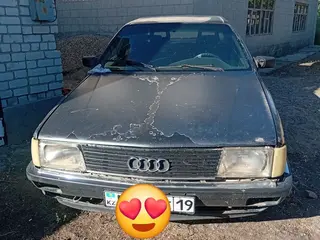 Audi 100, 1990