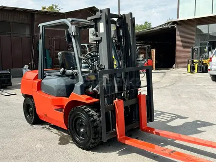 Toyota  8F 2012 года за 6 500 000 тг. в Шымкент